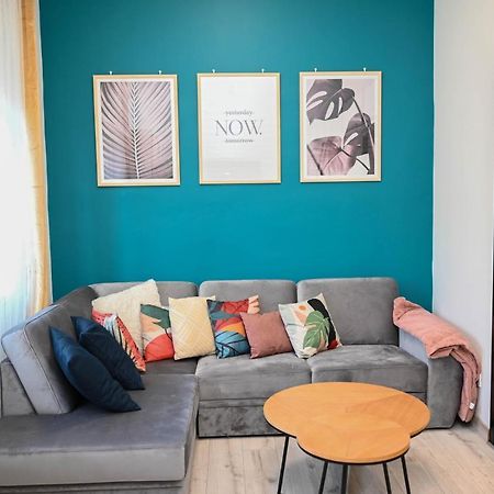 Petofi Apartman เปตช์ ภายนอก รูปภาพ