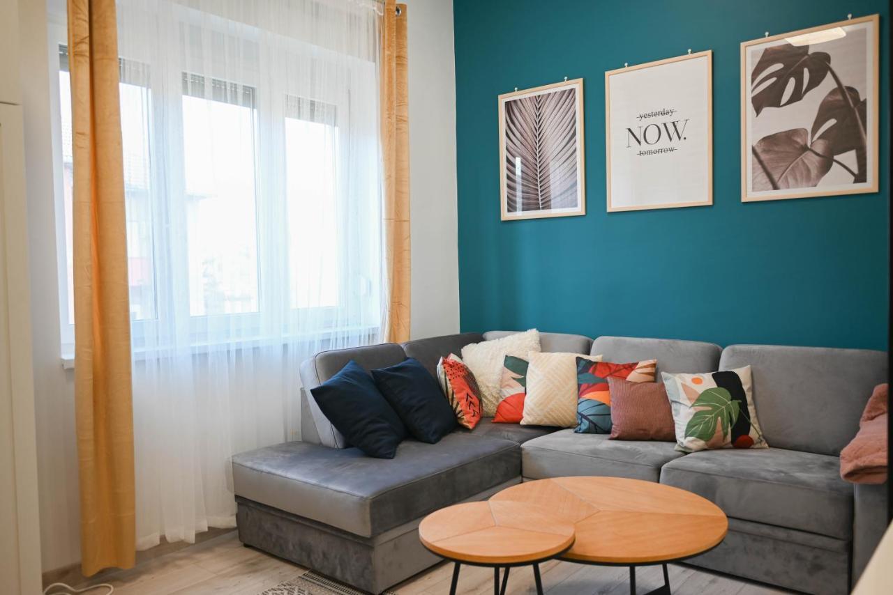 Petofi Apartman เปตช์ ภายนอก รูปภาพ