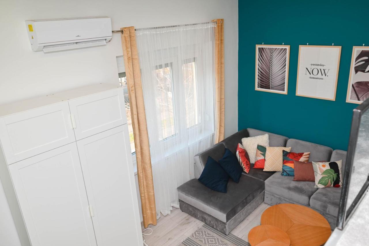 Petofi Apartman เปตช์ ภายนอก รูปภาพ
